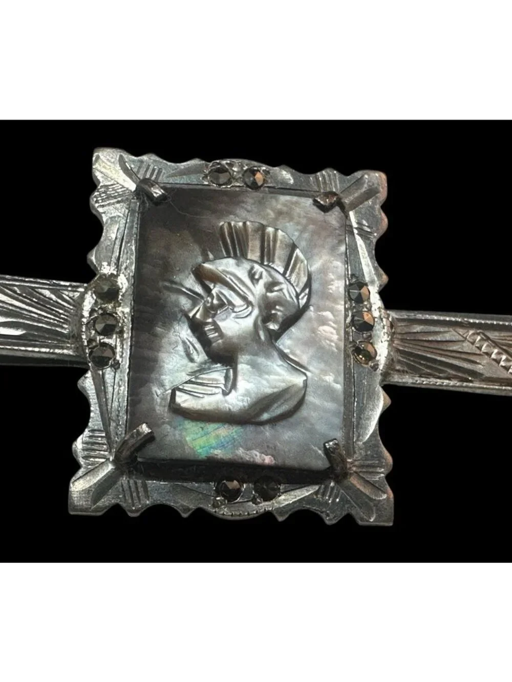 Vintage 800 Silver Carved MOP Mother of Pearl Cameo Trojan Soldier Tie Clip Bar
